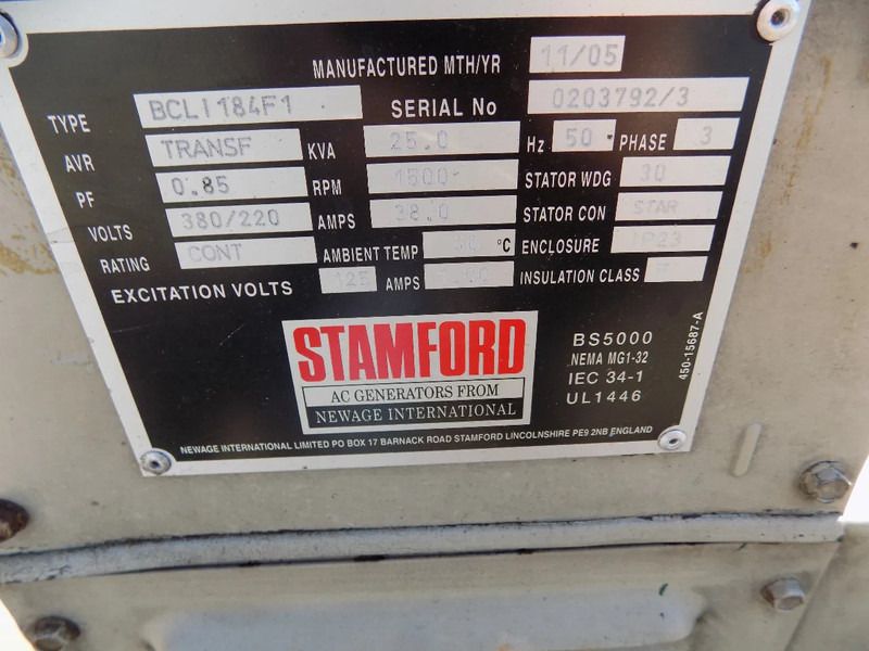 Gerador elétrico Lister aggregaat 3 cill. lister 25 kva met stamford dynamo keuze uit 2 stuks: foto 9 Gerador elétrico Lister aggregaat 3 cill. lister 25 kva met stamford dynamo keuze uit 2 stuks: foto 9