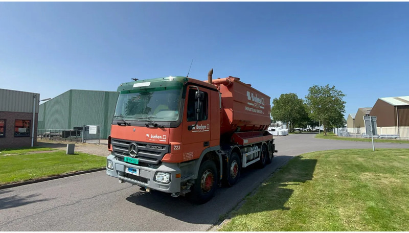 Mercedes-Benz Actros 4141 Mercedes 4141 8x4 full steel INOX tank - Caminhão limpa fossa: foto 2 Mercedes-Benz Actros 4141 Mercedes 4141 8x4 full steel INOX tank - Caminhão limpa fossa: foto 2