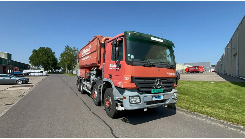Mercedes-Benz Actros 4141 Mercedes 4141 8x4 full steel INOX tank - Caminhão limpa fossa: foto 4 Mercedes-Benz Actros 4141 Mercedes 4141 8x4 full steel INOX tank - Caminhão limpa fossa: foto 4