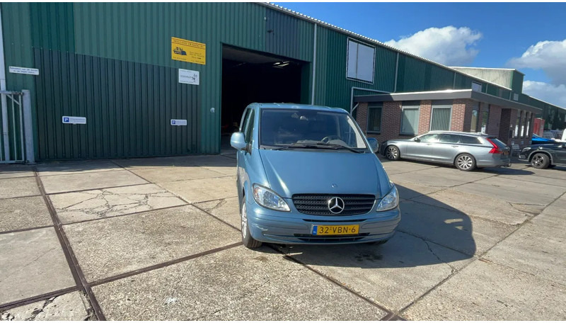 Mercedes-Benz Vito Vito 120 V6 3.0 CDI achter deuren - Furgão compacto: foto 5 Mercedes-Benz Vito Vito 120 V6 3.0 CDI achter deuren - Furgão compacto: foto 5