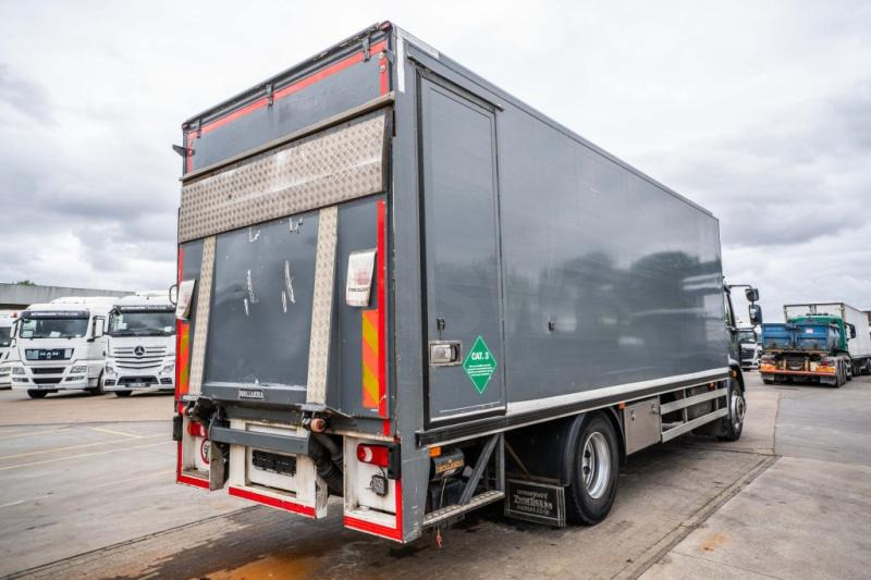 DAF LF 55.220(19 T-E6 )+DHOLLANDIA 2TON - Camião furgão: foto 4 DAF LF 55.220(19 T-E6 )+DHOLLANDIA 2TON - Camião furgão: foto 4