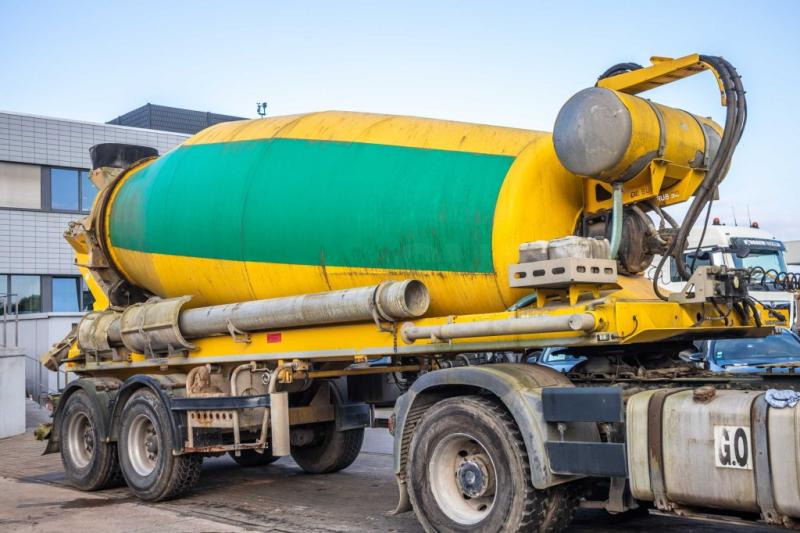 DE BUF BETON MIXER/MISCHER/MALAXEUR12M³ - Semi-reboque betoneira: foto 2 DE BUF BETON MIXER/MISCHER/MALAXEUR12M³ - Semi-reboque betoneira: foto 2