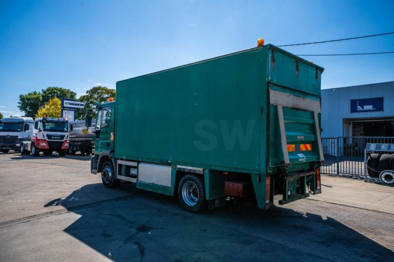 Iveco EUROCARGO 120E18 - Camião furgão: foto 5 Iveco EUROCARGO 120E18 - Camião furgão: foto 5