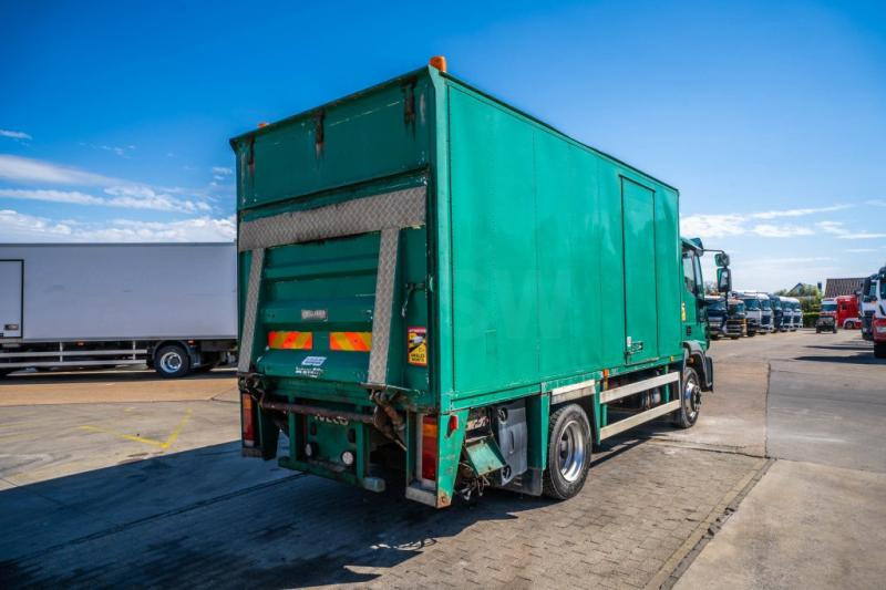 Iveco EUROCARGO 120E18 - Camião furgão: foto 4 Iveco EUROCARGO 120E18 - Camião furgão: foto 4