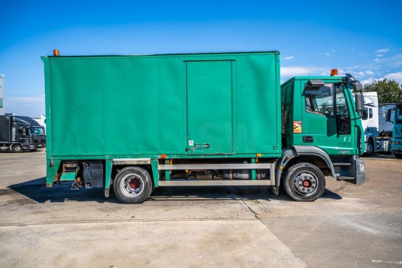 Iveco EUROCARGO 120E18 - Camião furgão: foto 3 Iveco EUROCARGO 120E18 - Camião furgão: foto 3