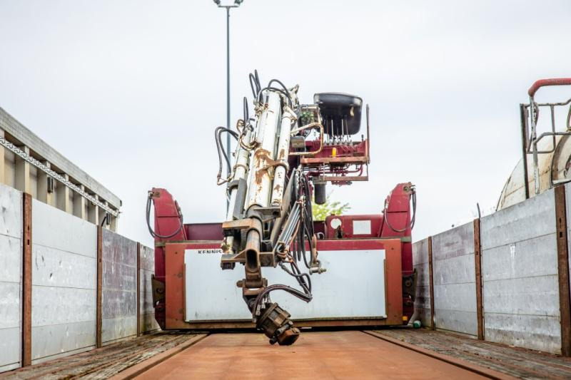 Kwb KRAAN/CRANE/GRUE/KRAN - KENNIS 16 TON/M(3xhydr.) - Semi-reboque plataforma/ Caixa aberta: foto 3 Kwb KRAAN/CRANE/GRUE/KRAN - KENNIS 16 TON/M(3xhydr.) - Semi-reboque plataforma/ Caixa aberta: foto 3