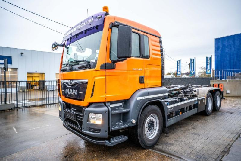 MAN TGS 33.420 BB - Camião polibenne: foto 3 MAN TGS 33.420 BB - Camião polibenne: foto 3