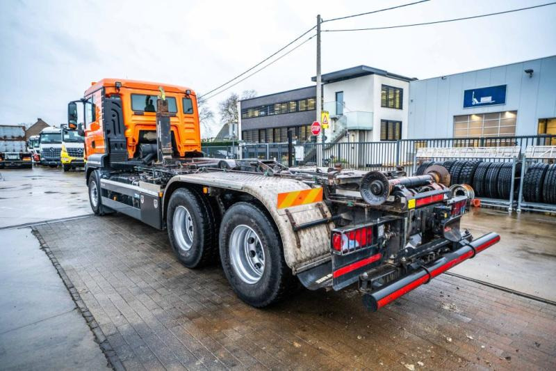 MAN TGS 33.420 BB - Camião polibenne: foto 5 MAN TGS 33.420 BB - Camião polibenne: foto 5