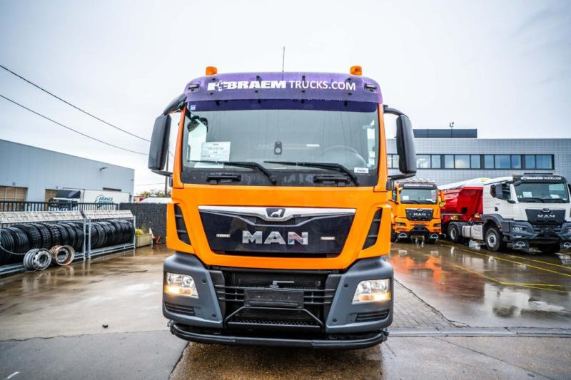 MAN TGS 33.420 BB - Camião polibenne: foto 2 MAN TGS 33.420 BB - Camião polibenne: foto 2