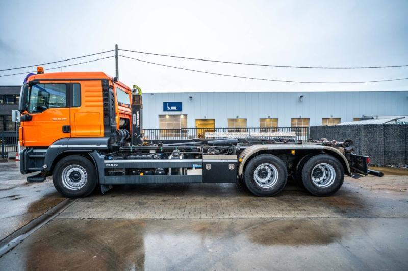 MAN TGS 33.420 BB - Camião polibenne: foto 4 MAN TGS 33.420 BB - Camião polibenne: foto 4