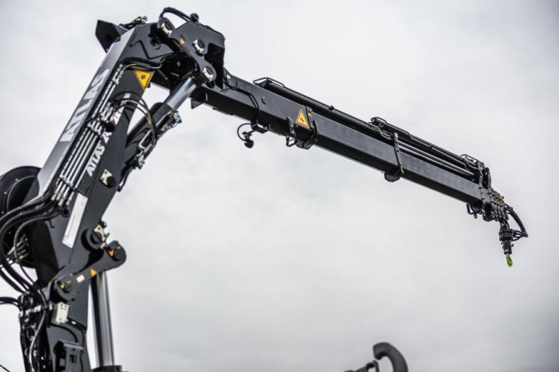 MAN TGS 35.520 BL - ATLAS 240.2E - Camião polibenne, Camião grua: foto 4 MAN TGS 35.520 BL - ATLAS 240.2E - Camião polibenne, Camião grua: foto 4