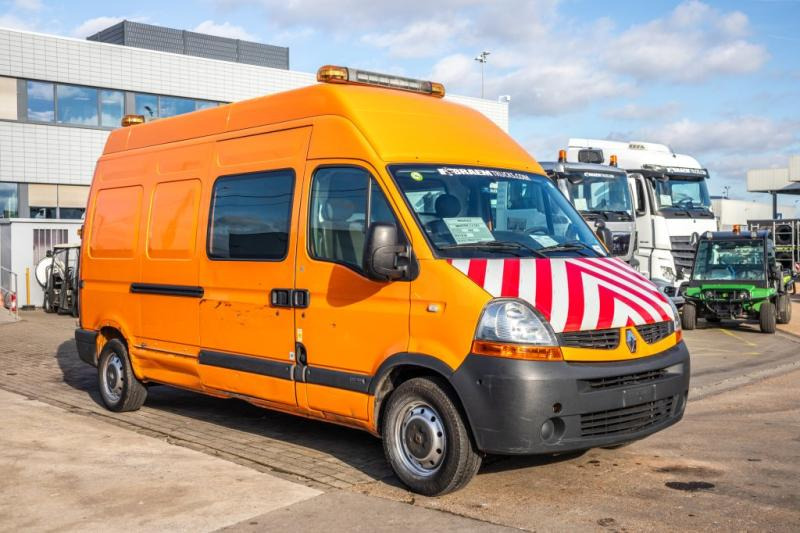 Renault MASTER 2.5 DCI - Furgão: foto 2 Renault MASTER 2.5 DCI - Furgão: foto 2