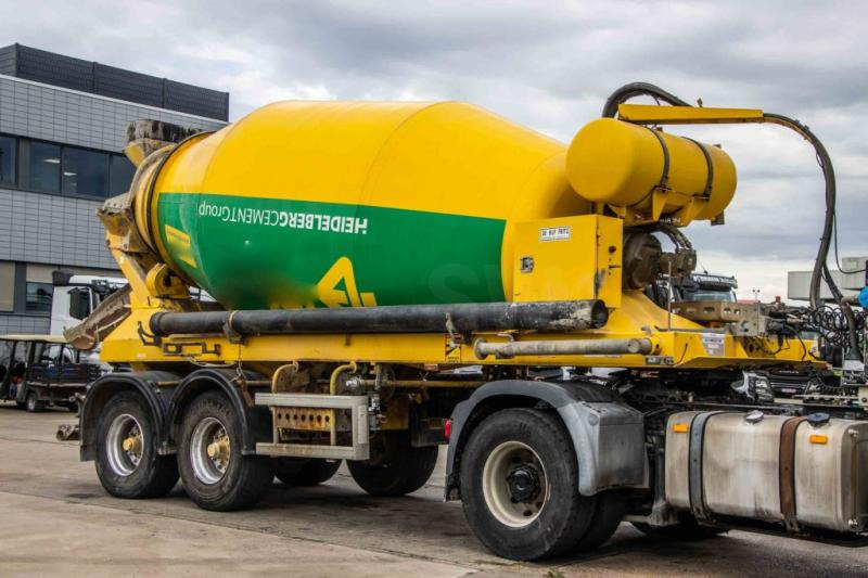 DE BUF BETON MIXER/MALAXEUR/MISCHER 10M3 - Semi-reboque: foto 5 DE BUF BETON MIXER/MALAXEUR/MISCHER 10M3 - Semi-reboque: foto 5