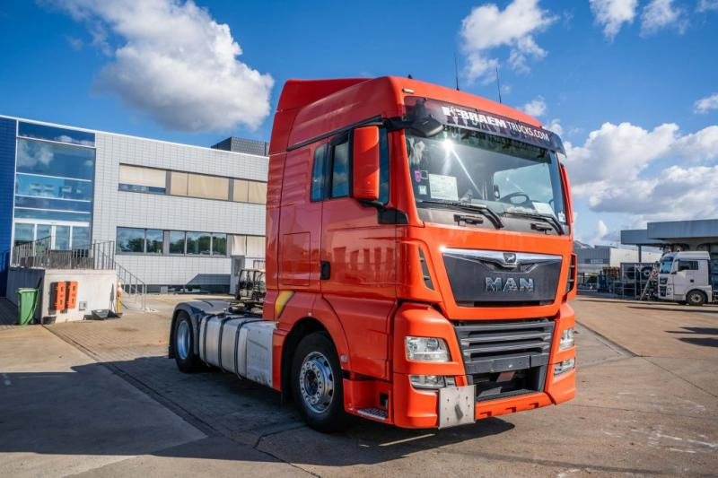 MAN TGX 18.470 XLX BLS+KIPHYDR. - Tractor: foto 2 MAN TGX 18.470 XLX BLS+KIPHYDR. - Tractor: foto 2