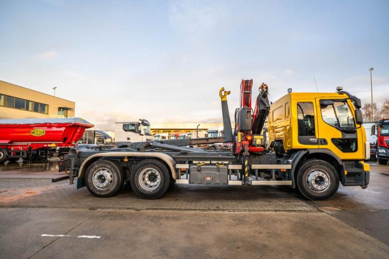 Volvo FE 280-E5 + FASSI 190A24 -178.129 KM - Camião polibenne, Camião grua: foto 3 Volvo FE 280-E5 + FASSI 190A24 -178.129 KM - Camião polibenne, Camião grua: foto 3