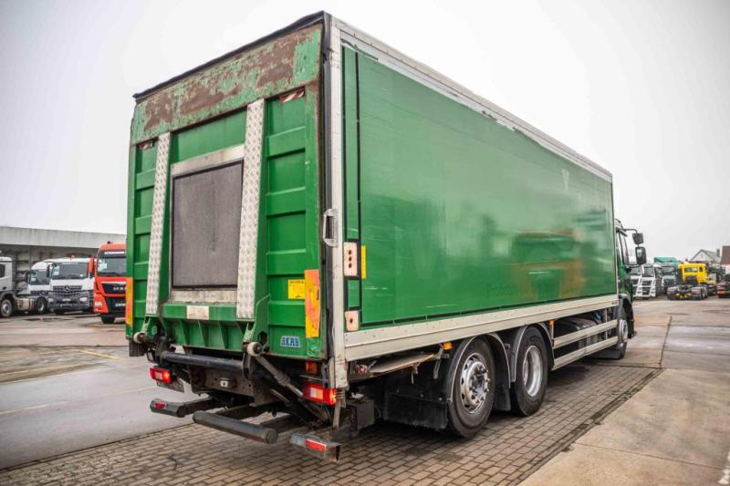 Volvo FE 300-6x2 - Camião furgão: foto 3 Volvo FE 300-6x2 - Camião furgão: foto 3
