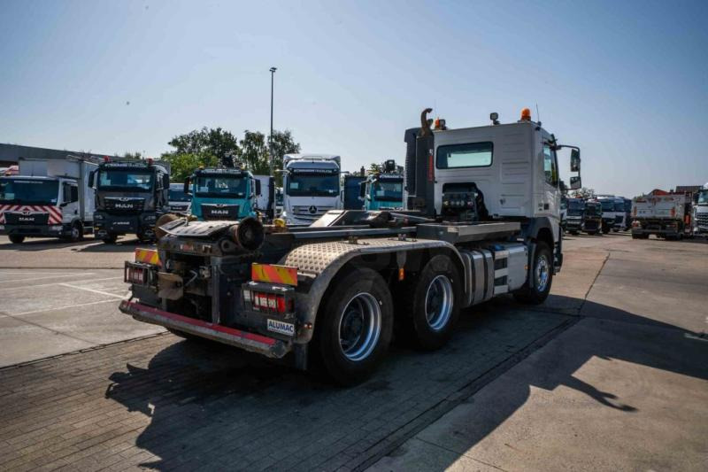 Volvo FMX 500 - HIAB XR21S (+tractor) - Camião polibenne: foto 4 Volvo FMX 500 - HIAB XR21S (+tractor) - Camião polibenne: foto 4