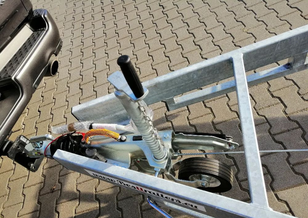 Besttrailers TINY HOUSE (Domki mobilne) 7,2x2,45 m DMC 3500 kg, 2 osie, 13", 4 podpory - Reboque chassi: foto 2 Besttrailers TINY HOUSE (Domki mobilne) 7,2x2,45 m DMC 3500 kg, 2 osie, 13", 4 podpory - Reboque chassi: foto 2