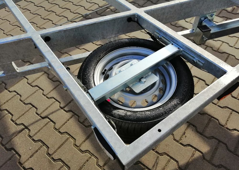 Besttrailers TINY HOUSE (Domki mobilne) 7,2x2,45 m DMC 3500 kg, 2 osie, 13", 4 podpory - Reboque chassi: foto 3 Besttrailers TINY HOUSE (Domki mobilne) 7,2x2,45 m DMC 3500 kg, 2 osie, 13", 4 podpory - Reboque chassi: foto 3