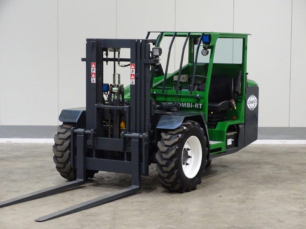 Combilift COMBI-RT - TRIPLEX - Empilhador todo-o-terreno: foto 1 Combilift COMBI-RT - TRIPLEX - Empilhador todo-o-terreno: foto 1