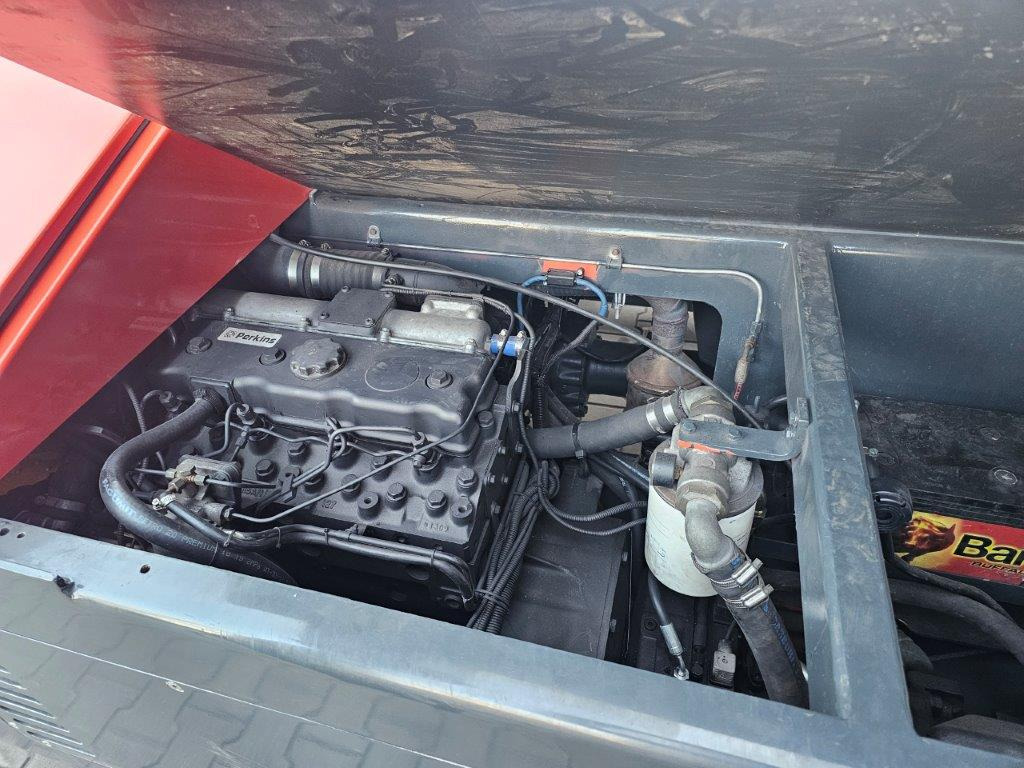 Fantuzzi SF60U - TRAVERSE - Empilhador lateral: foto 2 Fantuzzi SF60U - TRAVERSE - Empilhador lateral: foto 2