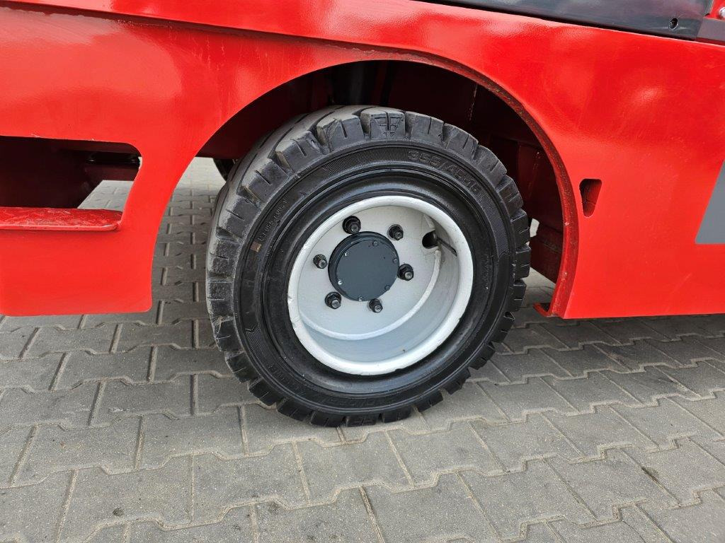 Jumbo JGQN 50 - TRIPLEX - GAS - Empilhador lateral: foto 2 Jumbo JGQN 50 - TRIPLEX - GAS - Empilhador lateral: foto 2