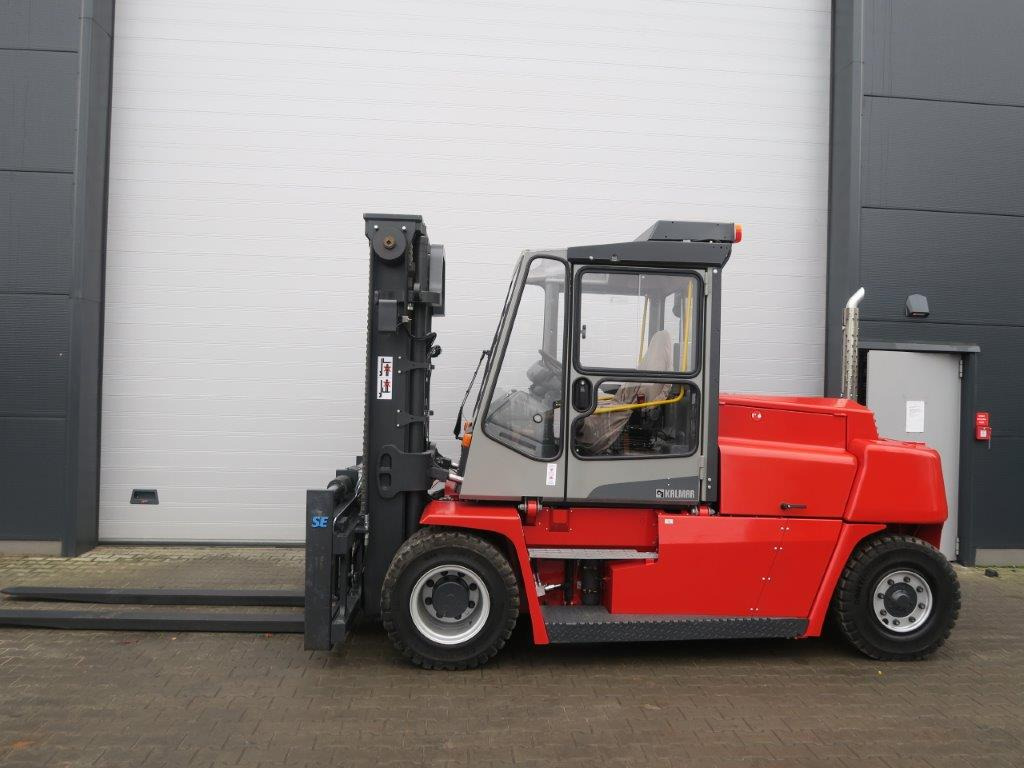 Kalmar DCF80-9 - Empilhadeira a diesel: foto 1 Kalmar DCF80-9 - Empilhadeira a diesel: foto 1