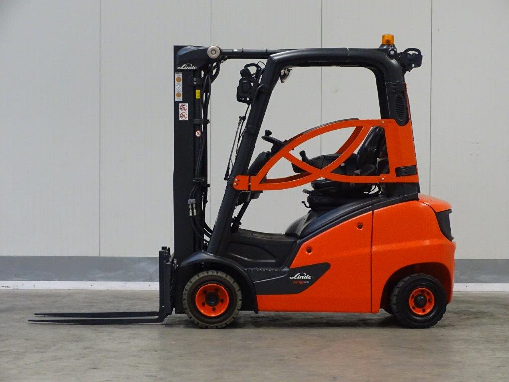 Linde H18D-01 - TRIPLEX - Empilhadeira a diesel: foto 3 Linde H18D-01 - TRIPLEX - Empilhadeira a diesel: foto 3