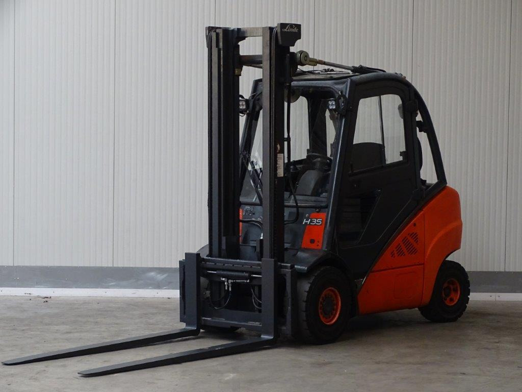 Linde H35D - Empilhadeira a diesel: foto 1 Linde H35D - Empilhadeira a diesel: foto 1