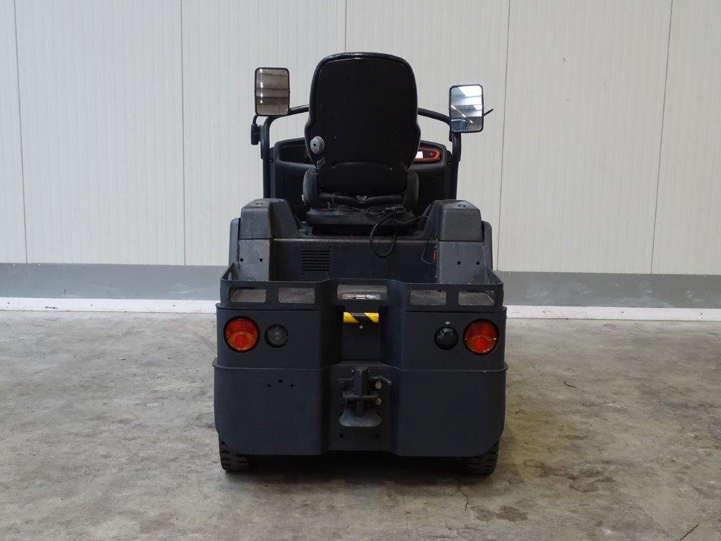 Linde P60 - Trator elétrics: foto 5 Linde P60 - Trator elétrics: foto 5