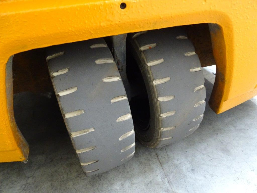 Still RX20-14C - TRIPLEX - Empilhadeira elétrica: foto 2 Still RX20-14C - TRIPLEX - Empilhadeira elétrica: foto 2