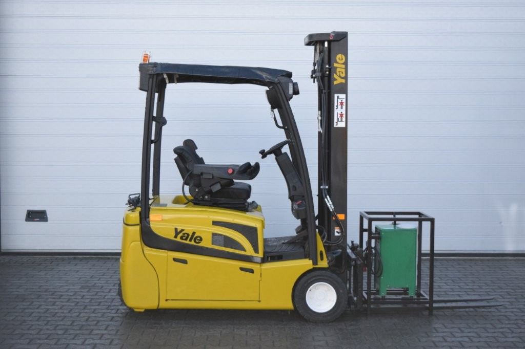 Yale ERP16VT - TRIPLEX - Empilhadeira elétrica: foto 5 Yale ERP16VT - TRIPLEX - Empilhadeira elétrica: foto 5