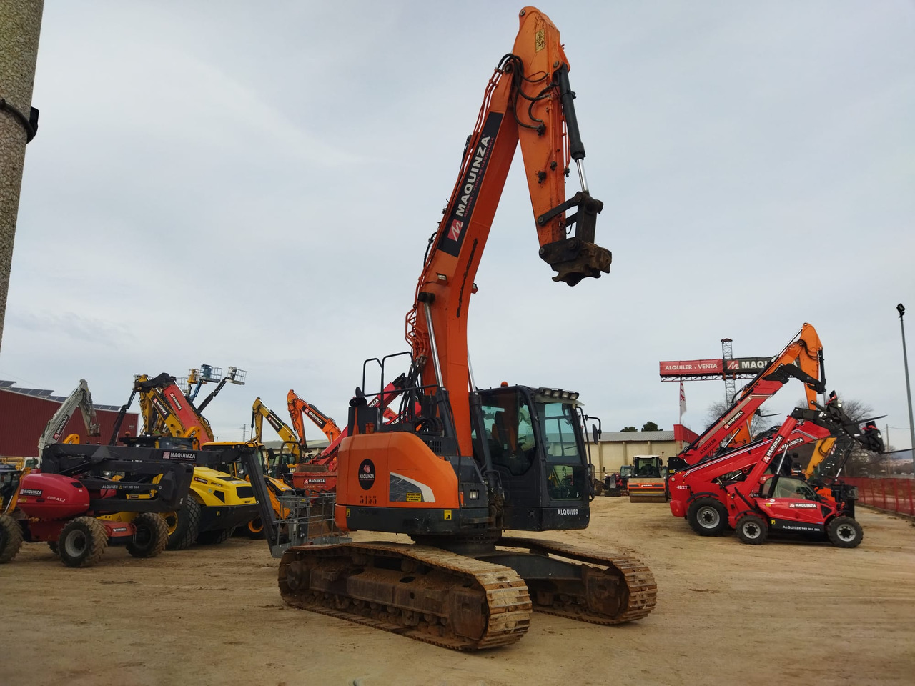 DOOSAN DX235LCR - Escavadora de rastos: foto 1 DOOSAN DX235LCR - Escavadora de rastos: foto 1