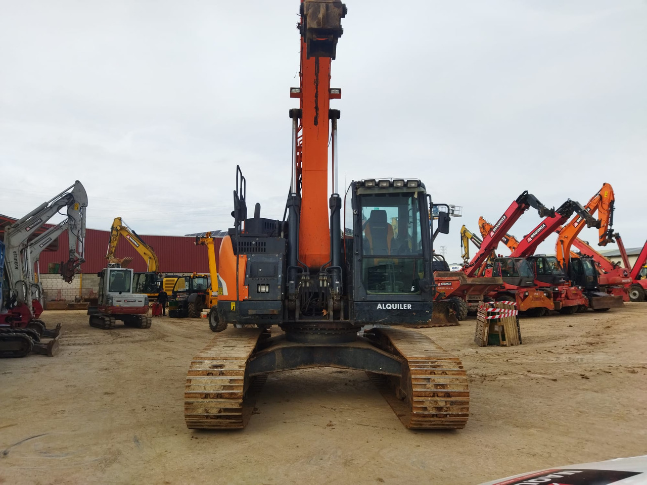 DOOSAN DX235LCR - Escavadora de rastos: foto 2 DOOSAN DX235LCR - Escavadora de rastos: foto 2