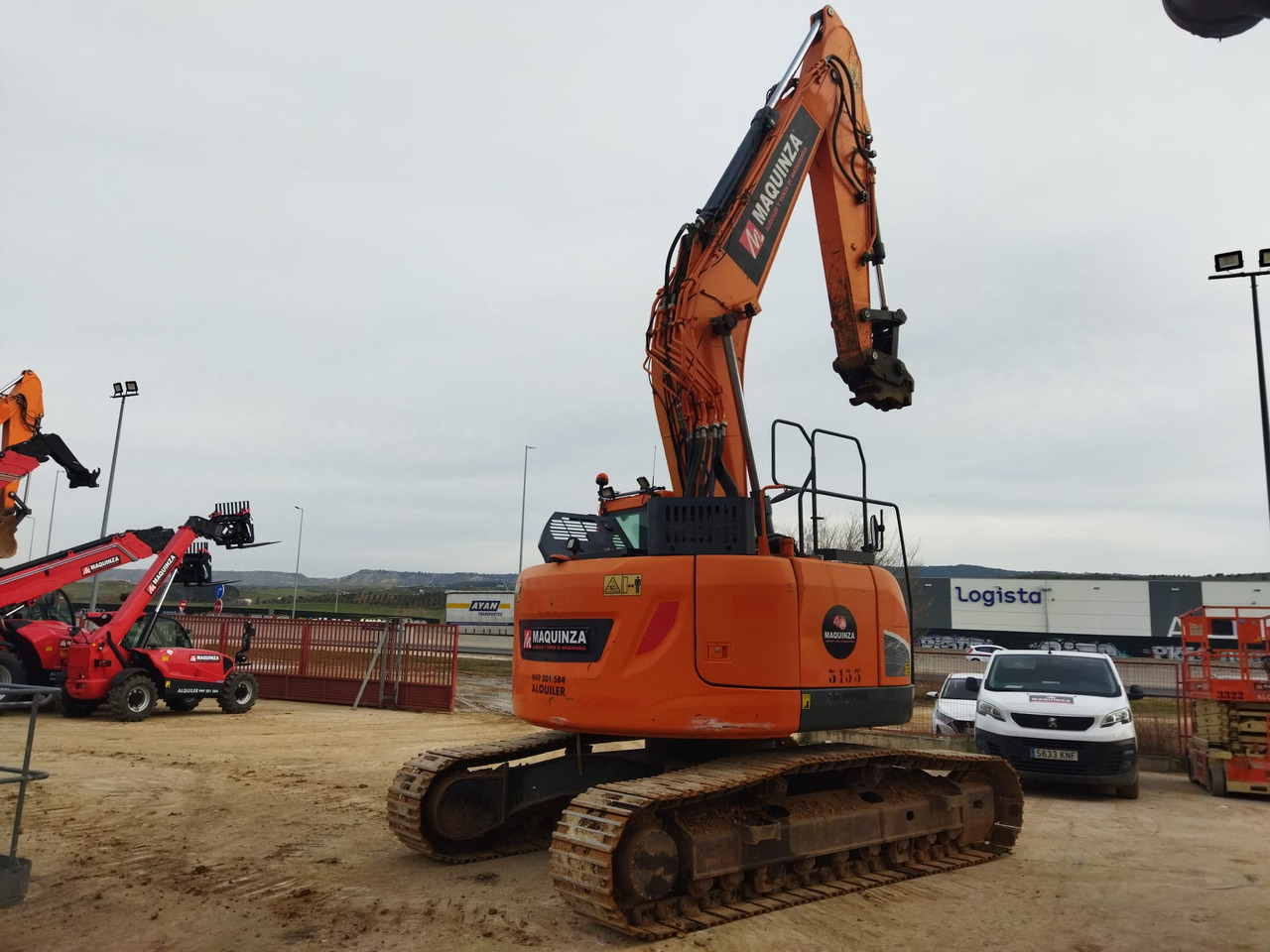 DOOSAN DX235LCR - Escavadora de rastos: foto 4 DOOSAN DX235LCR - Escavadora de rastos: foto 4
