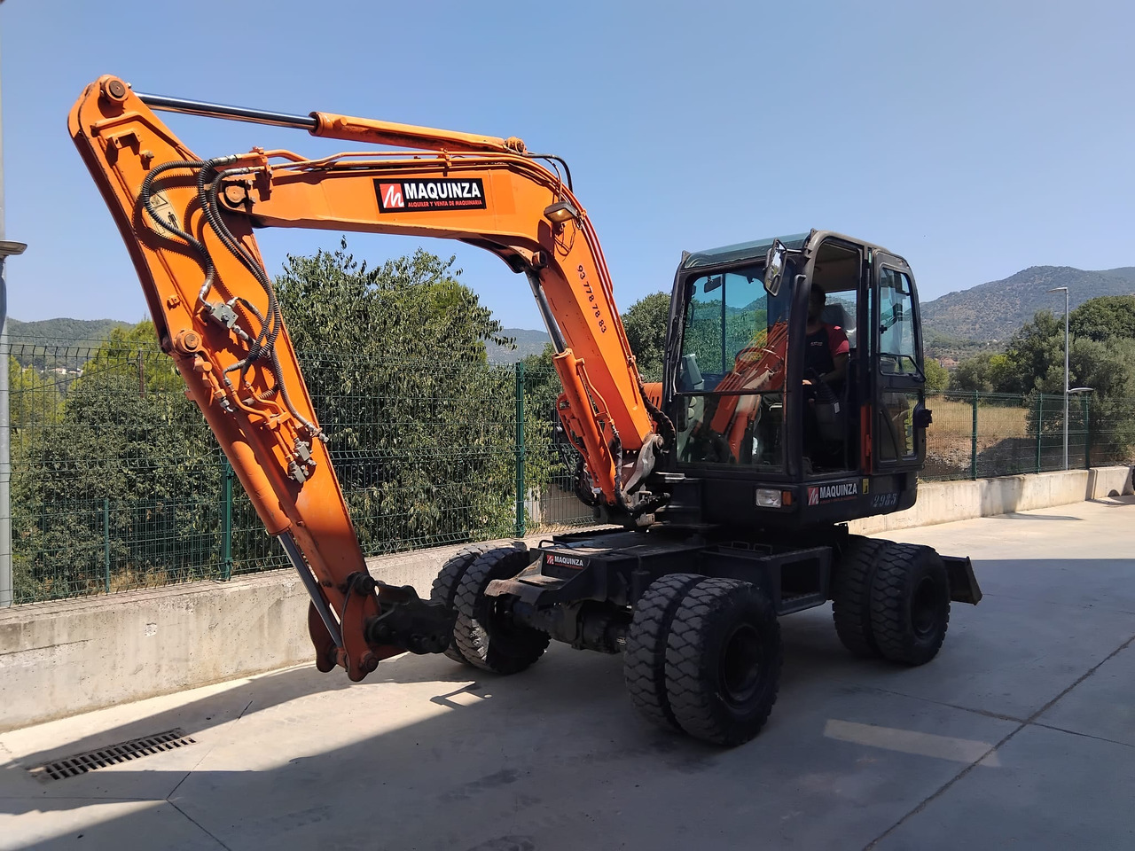 DOOSAN DX55W - Mini escavadeira: foto 1 DOOSAN DX55W - Mini escavadeira: foto 1