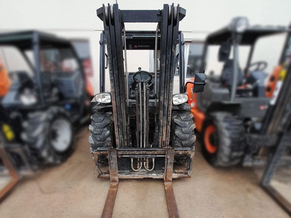 MANITOU MC18.4 D - Empilhadeira a diesel: foto 5 MANITOU MC18.4 D - Empilhadeira a diesel: foto 5
