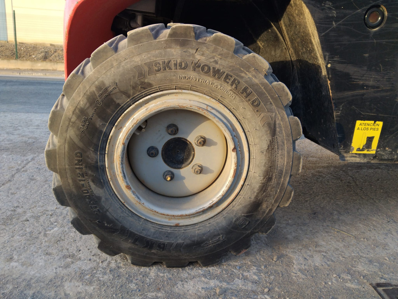 Leasing de  MANITOU MC18.4 D MANITOU MC18.4 D: foto 11