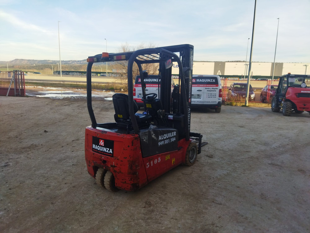 MANITOU ME320 - Empilhadeira elétrica: foto 5 MANITOU ME320 - Empilhadeira elétrica: foto 5