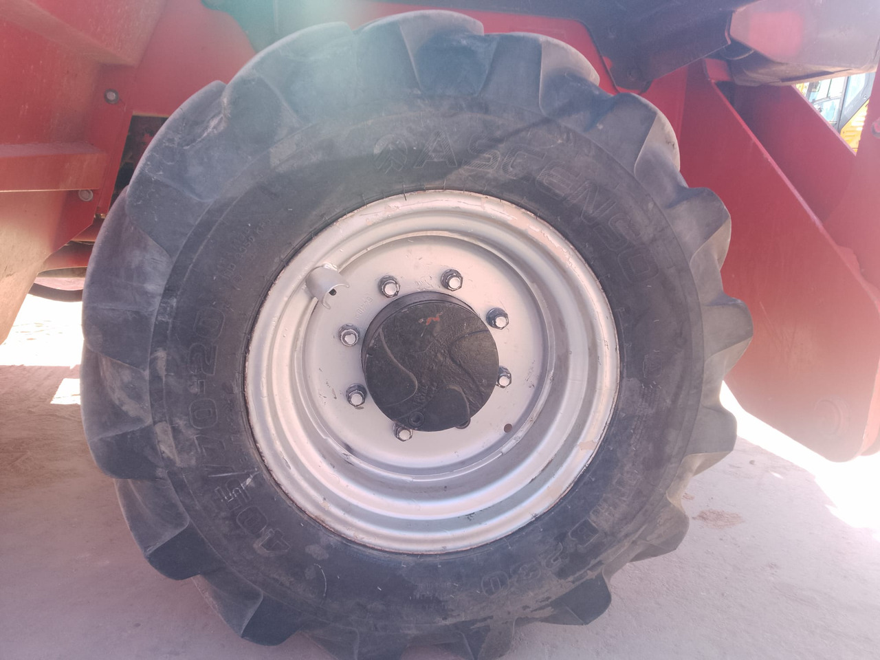 Empilhador telescópico MANITOU MRT1635: foto 8 Empilhador telescópico MANITOU MRT1635: foto 8