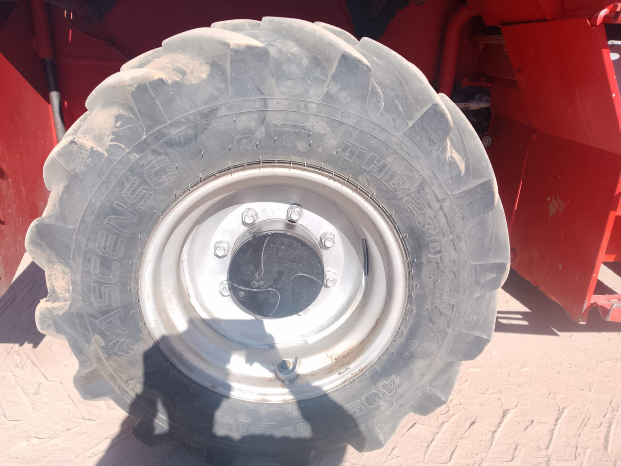 Empilhador telescópico MANITOU MRT1635: foto 11 Empilhador telescópico MANITOU MRT1635: foto 11