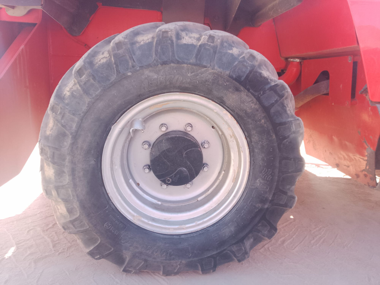 Empilhador telescópico MANITOU MRT1635: foto 9 Empilhador telescópico MANITOU MRT1635: foto 9