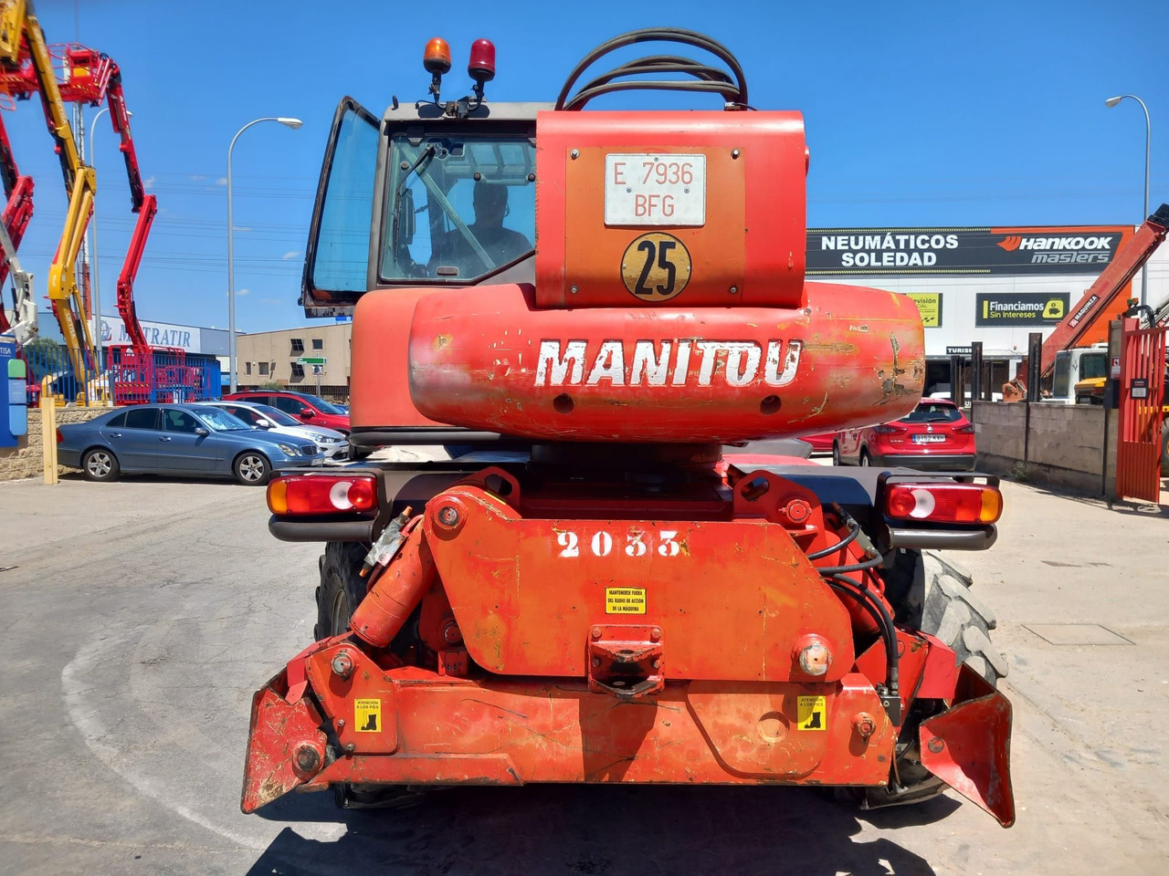 MANITOU MRT1742 - Empilhador telescópico: foto 5 MANITOU MRT1742 - Empilhador telescópico: foto 5