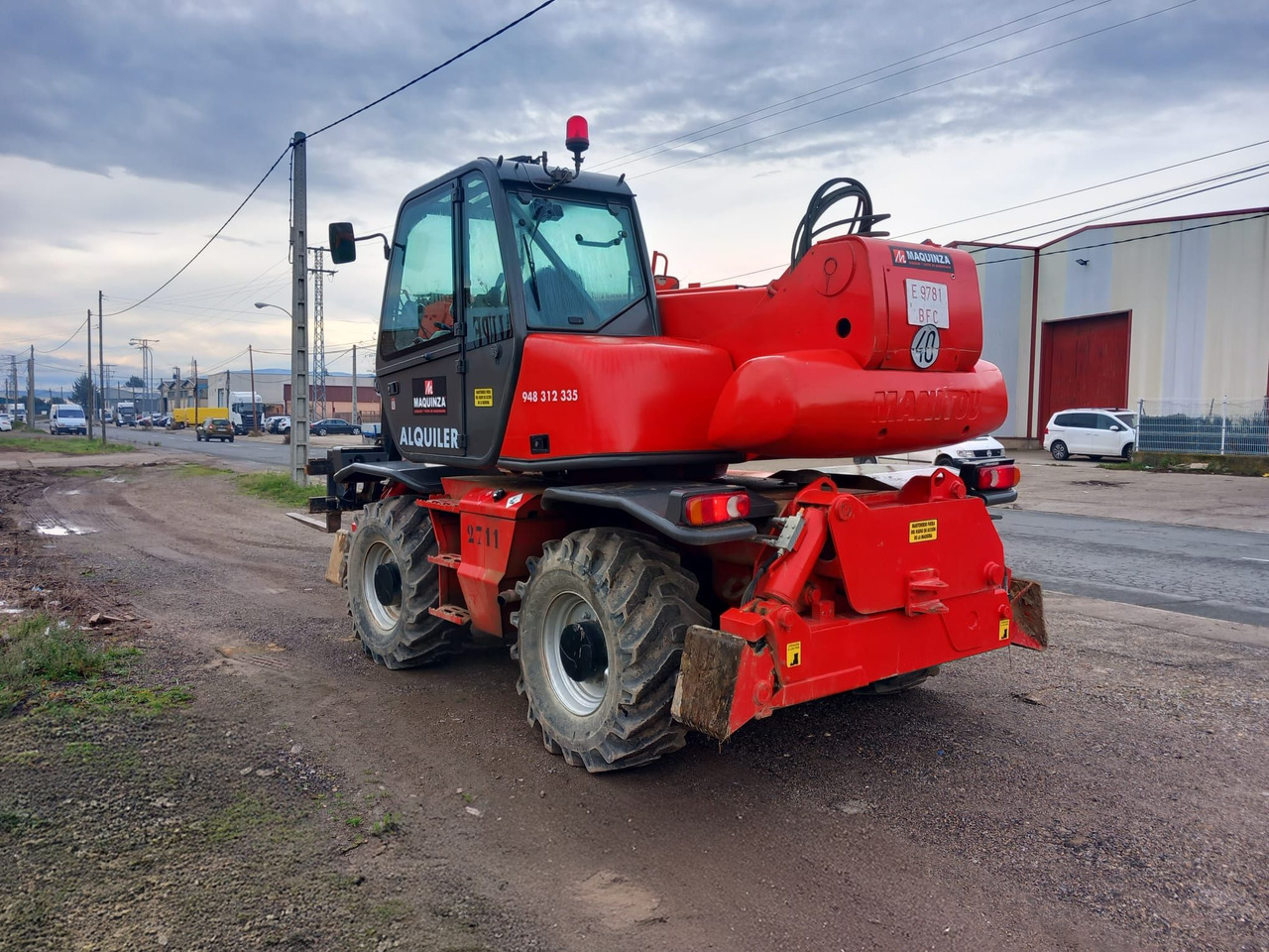 MANITOU MRT1742 - Empilhador telescópico: foto 4 MANITOU MRT1742 - Empilhador telescópico: foto 4