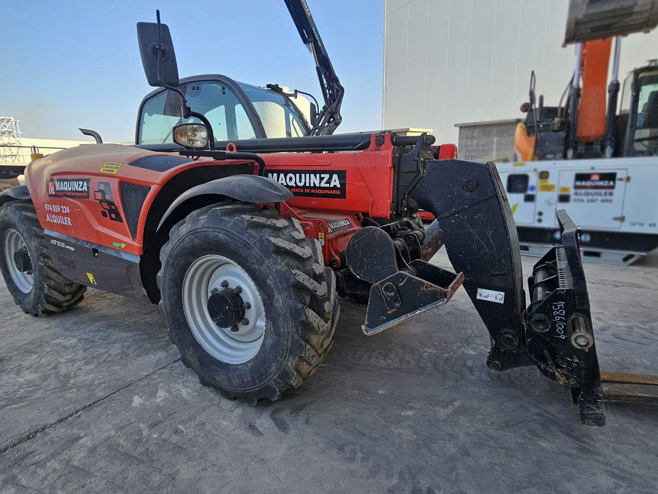 MANITOU MT1335 EASY 75D - Empilhador telescópico: foto 5 MANITOU MT1335 EASY 75D - Empilhador telescópico: foto 5