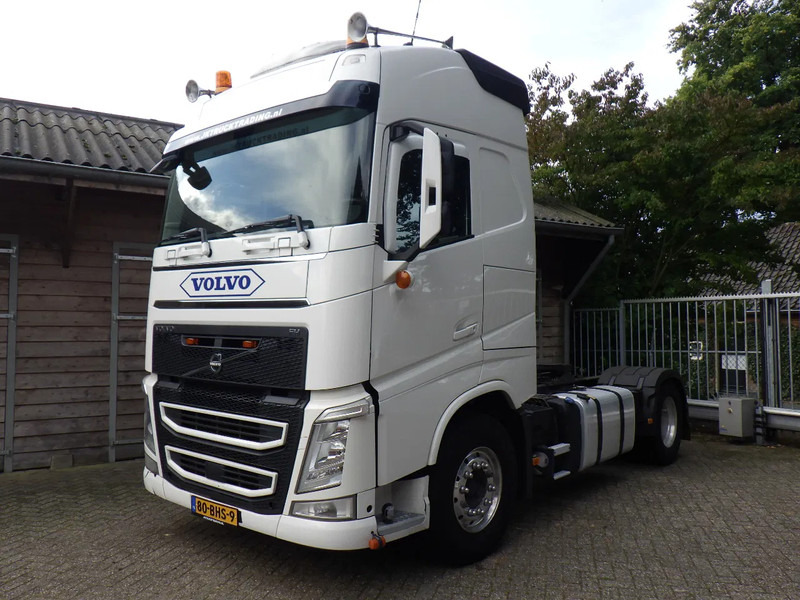 Volvo FH 13.420 Wielbasis 400 cm / 9 T vooras / Alcoa / Sper / GVW 20500 KG - Tractor: foto 1 Volvo FH 13.420 Wielbasis 400 cm / 9 T vooras / Alcoa / Sper / GVW 20500 KG - Tractor: foto 1