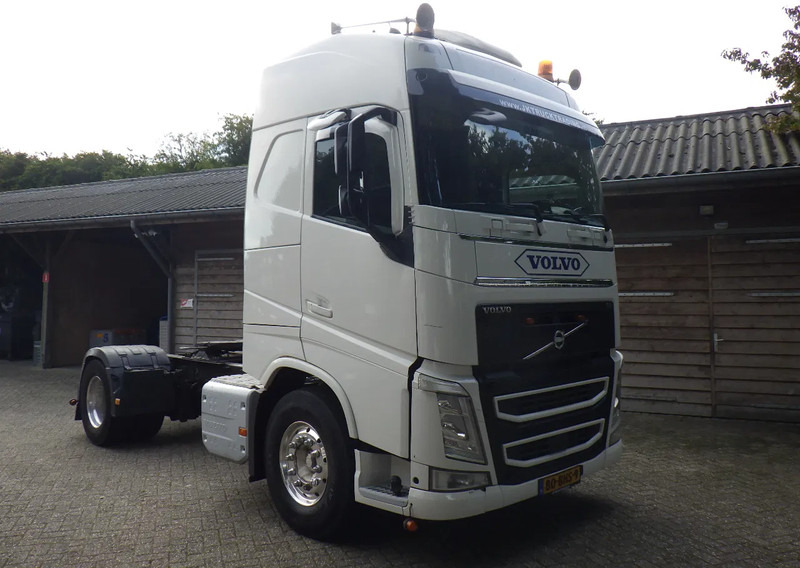 Volvo FH 13.420 Wielbasis 400 cm / 9 T vooras / Alcoa / Sper / GVW 20500 KG - Tractor: foto 2 Volvo FH 13.420 Wielbasis 400 cm / 9 T vooras / Alcoa / Sper / GVW 20500 KG - Tractor: foto 2