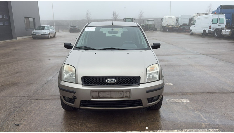 Ford Fusion 1.4 TDCI (BELGIAN CAR) - Hatchback: foto 2 Ford Fusion 1.4 TDCI (BELGIAN CAR) - Hatchback: foto 2