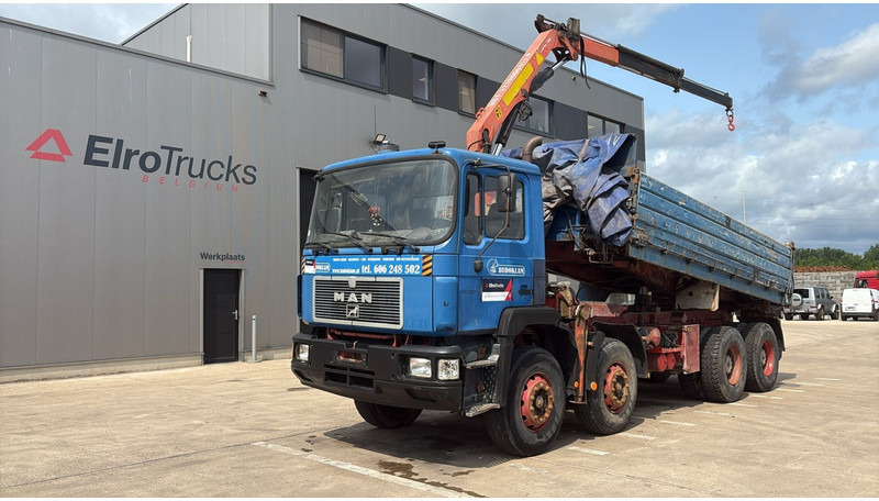 MAN 35.362 (6 CYLINDER / MANUAL PUMP / 8X4 / FALFINGER CRANE PK80 / STEEL SUSP.) - Camião basculante, Camião grua: foto 1 MAN 35.362 (6 CYLINDER / MANUAL PUMP / 8X4 / FALFINGER CRANE PK80 / STEEL SUSP.) - Camião basculante, Camião grua: foto 1