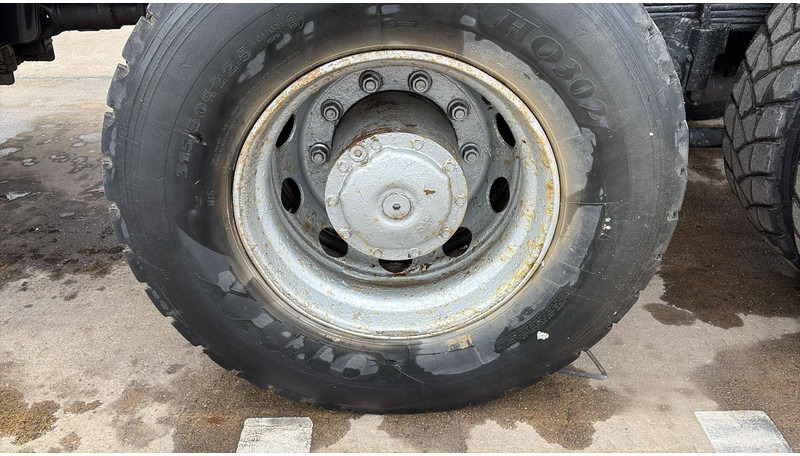 Camião basculante MAN 35.414 (6 CYLINDER / 8X6 / BIG AXLES / STEEL SUSP. / LAMES / GRAND PONT): foto 15